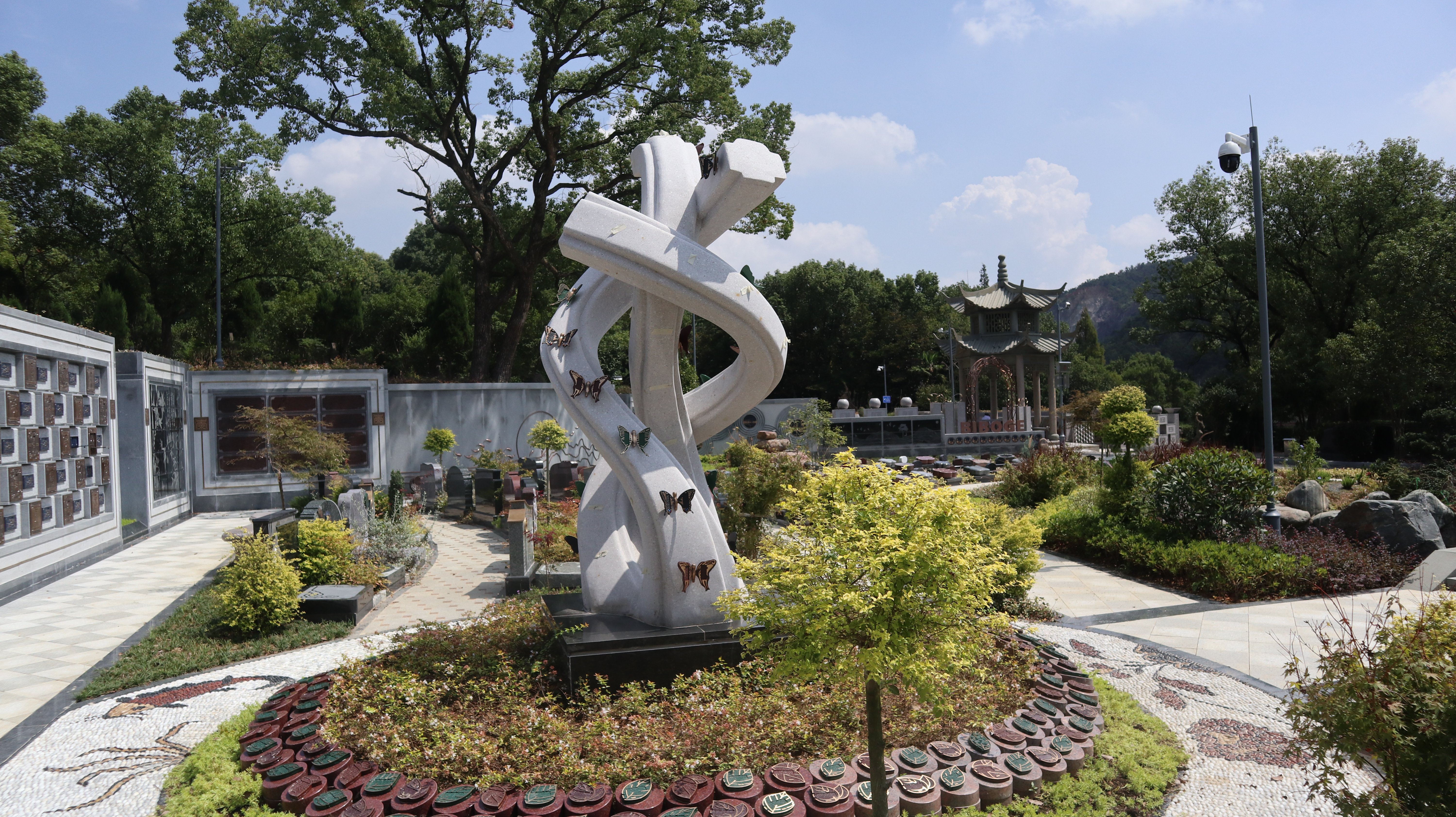 优德88以”微刷新”引领老旧墓园走向绿色生态未来