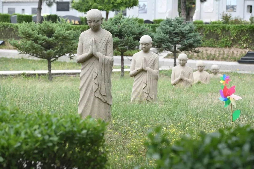 寒衣节将至，，，，，，请文明祭祀寄悲哀！