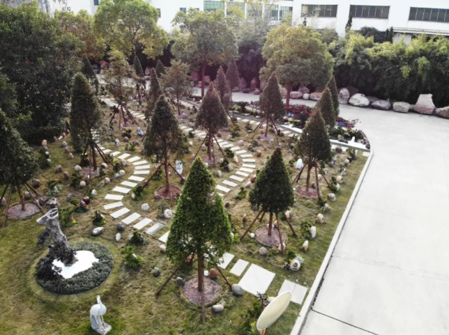 <b>优德88起劲探索绿色生态殡葬, 林地葬受关注</b>